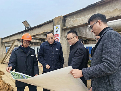 納溪區(qū)委書記袁維榮帶隊(duì)調(diào)研瀘天化科技創(chuàng)新產(chǎn)業(yè)孵化平臺(tái)項(xiàng)目