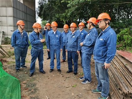 瀘天化股份公司領(lǐng)導(dǎo)深入施工項目和生產(chǎn)現(xiàn)場檢查指導(dǎo)工作